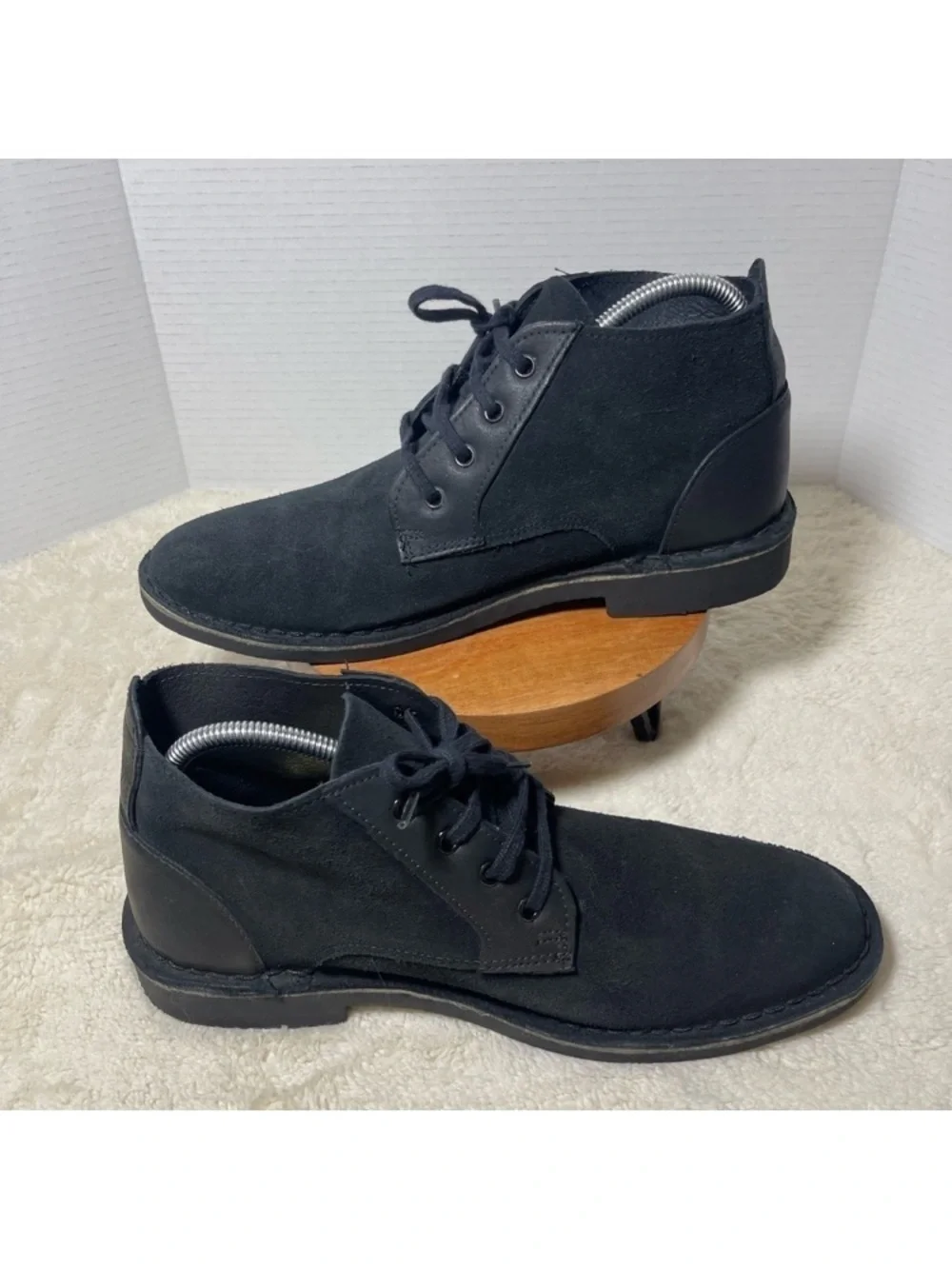 Men's Black Suede Lace-Up Chukka Boots